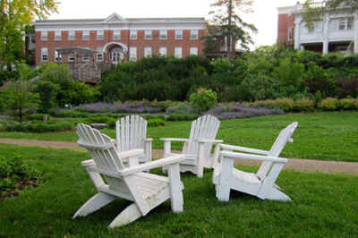 How Outdoor Spaces Influence Our Health and Well-Being