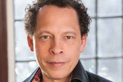 Prof. Lawrence Hill Recognized by Library and Archives Canada