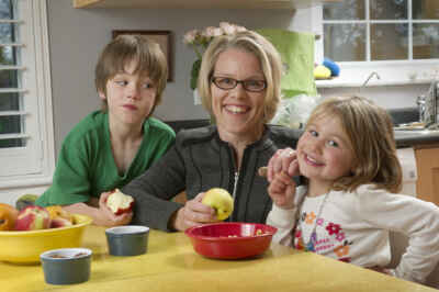 U of G-Designed Parents, Tots Program Leads to Healthy Behaviours