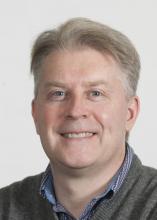 Carbon Cuts Will Conflict with Government Goals, Economics Prof Says