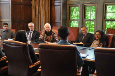 Lieutenant-Governor Tours U of G, Gives Environmental Politics Lecture