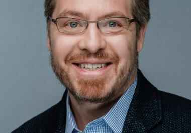 Marketing Prof Pens Toronto Star Op Ed