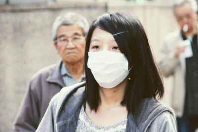 Coronavirus in Wuhan: Residents Shout ‘Stay Strong’ From Windows