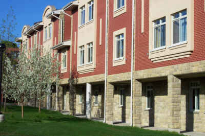 U of G Makes Housing Available for Health-Care Workers, Emergency Responders