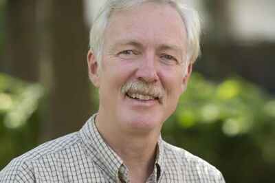 Entomologist Discusses Midge Mating With Weather Network