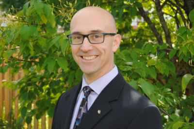 U of G Prof Receives National Teaching Award