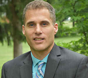 Agricultural Economist Discusses Suburban Sprawl and Farms