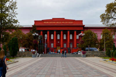 ‘Grim Predictions’ of What Lies Ahead for Ukrainian Academics, Says U of G Historian