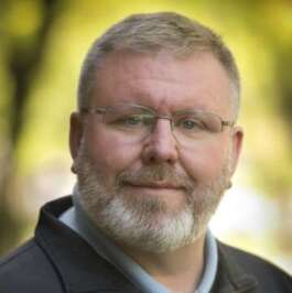 U of G Prof Talks Artificial Turf with Globe and Mail