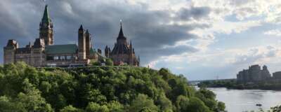 Expert Available: MP Crosses Floor to Join Liberals 