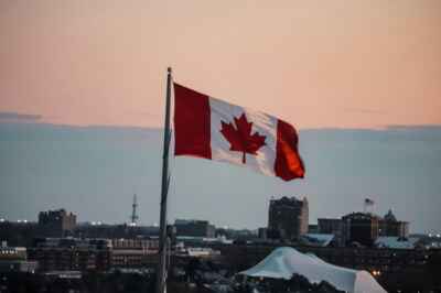 Marketing and History Profs Call for National Unity in Toronto Star  