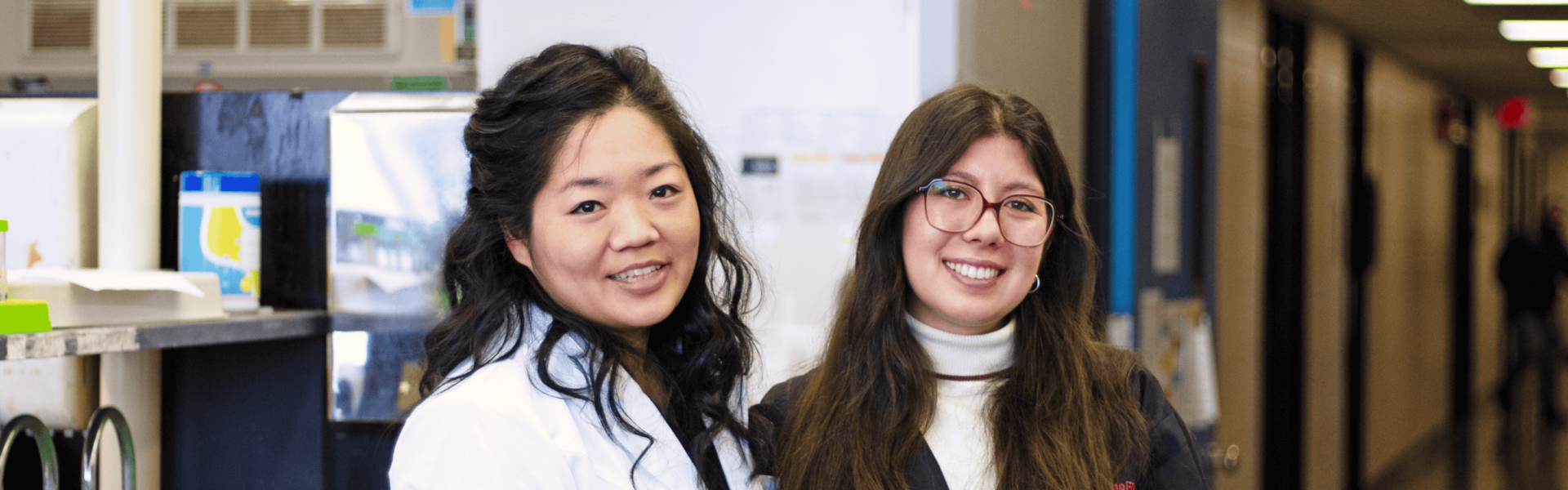 Dr. Clara Cho and Gia Shelp in a lab